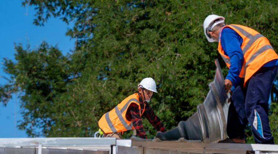 Expert top industrial roofings services in Conway Springs, KS